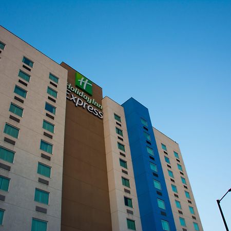 Holiday Inn Express Saltillo Zona Aeropuerto By Ihg Extérieur photo