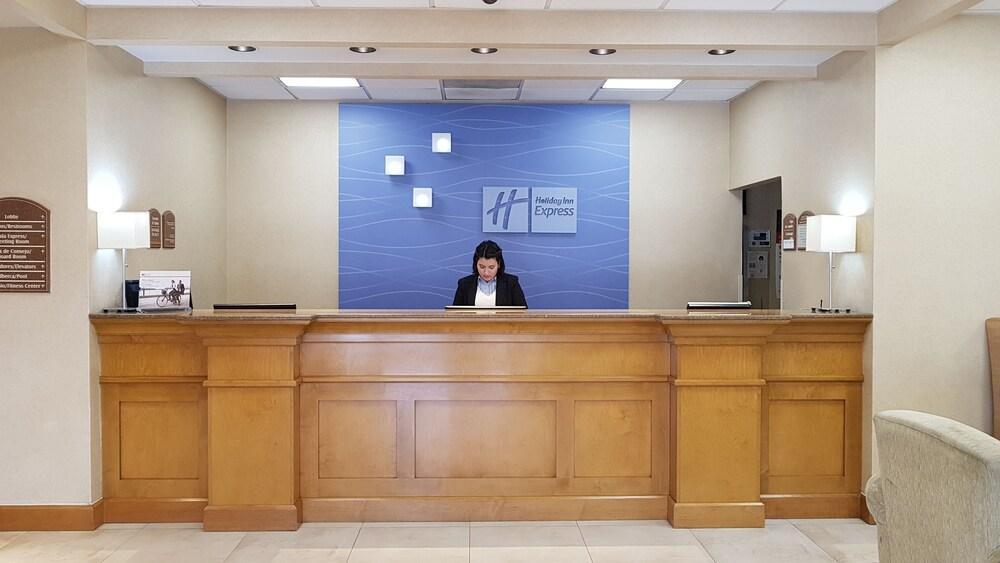 Holiday Inn Express Saltillo Zona Aeropuerto By Ihg Extérieur photo