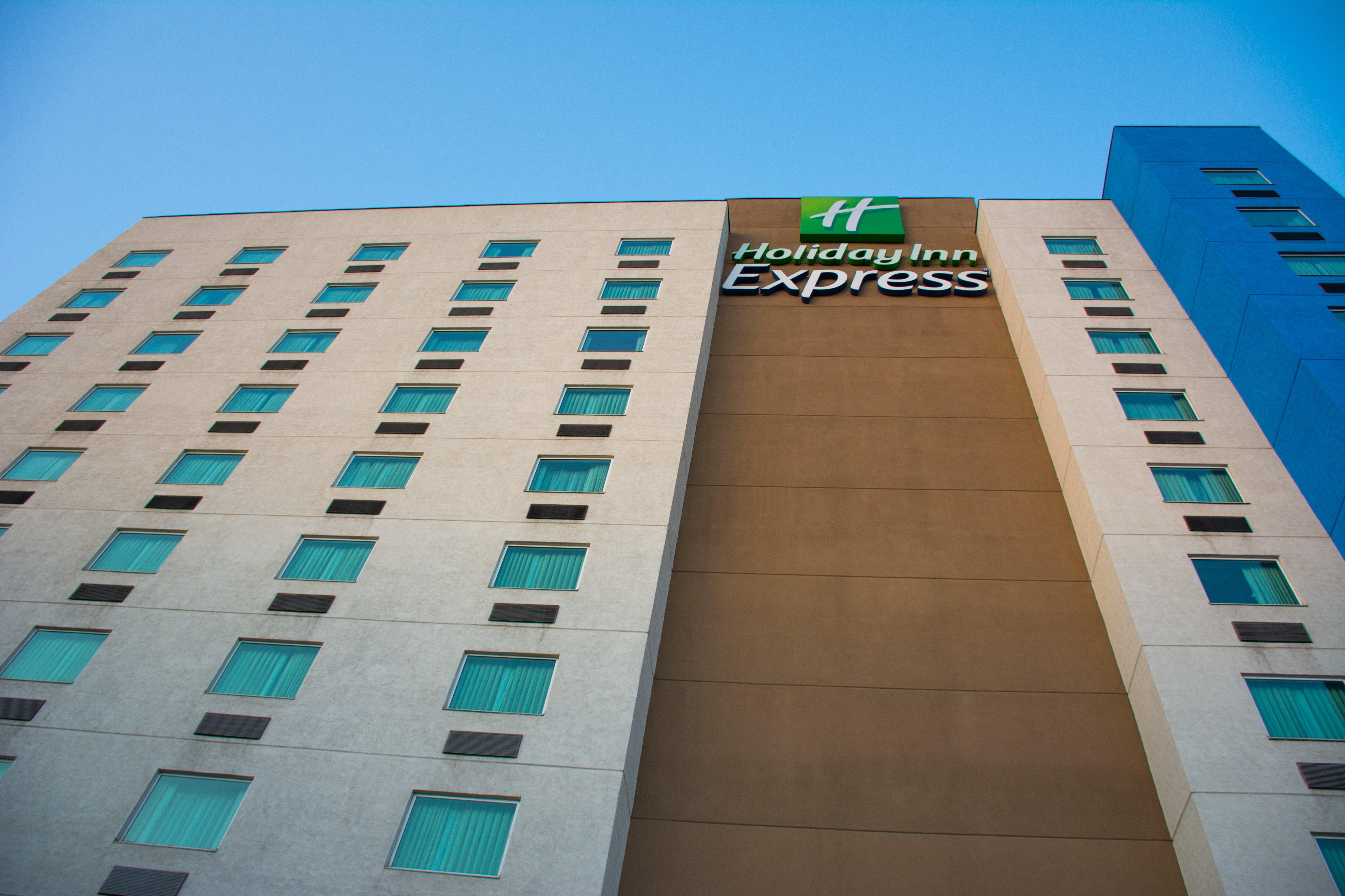 Holiday Inn Express Saltillo Zona Aeropuerto By Ihg Extérieur photo