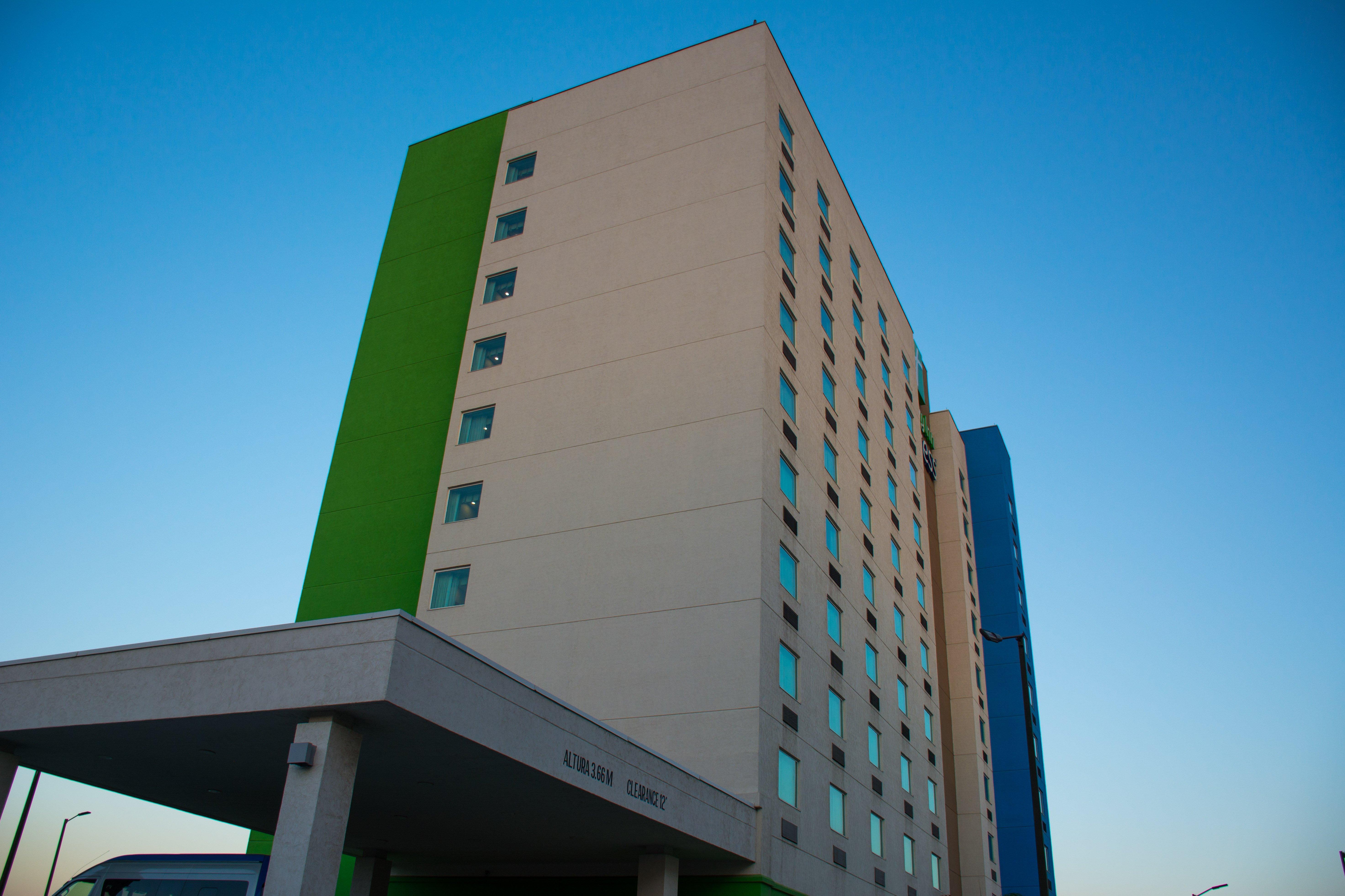 Holiday Inn Express Saltillo Zona Aeropuerto By Ihg Extérieur photo